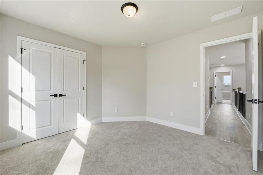 Spacious, unfurnished interior of a new home in , Conyers (Image 29).