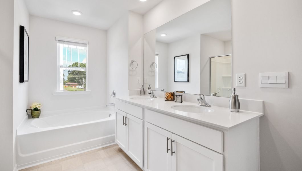 Representative furnished interior of a home built from the Hayden by D.R. Horton in Brookside Farms, Greer (Image 29).