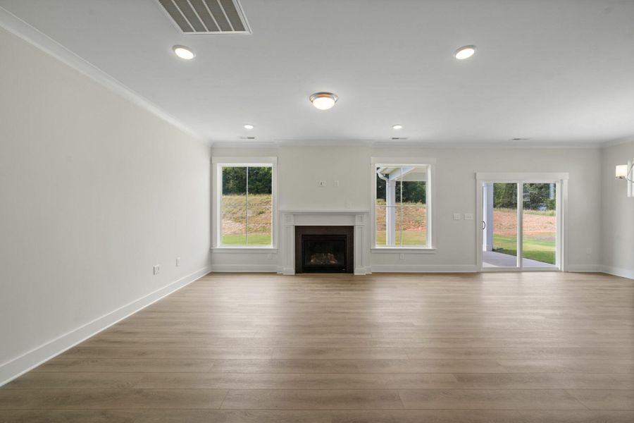 Spacious, unfurnished interior of a new home in Grove Park, Clemmons (Image 20). Spacious, unfurnished interior of a new home in Grove Park, Clemmons (Image 20).