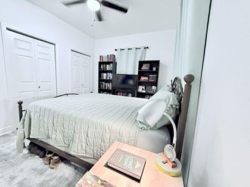 Furnished interior view inside a new home in , Brenham (Image 28).