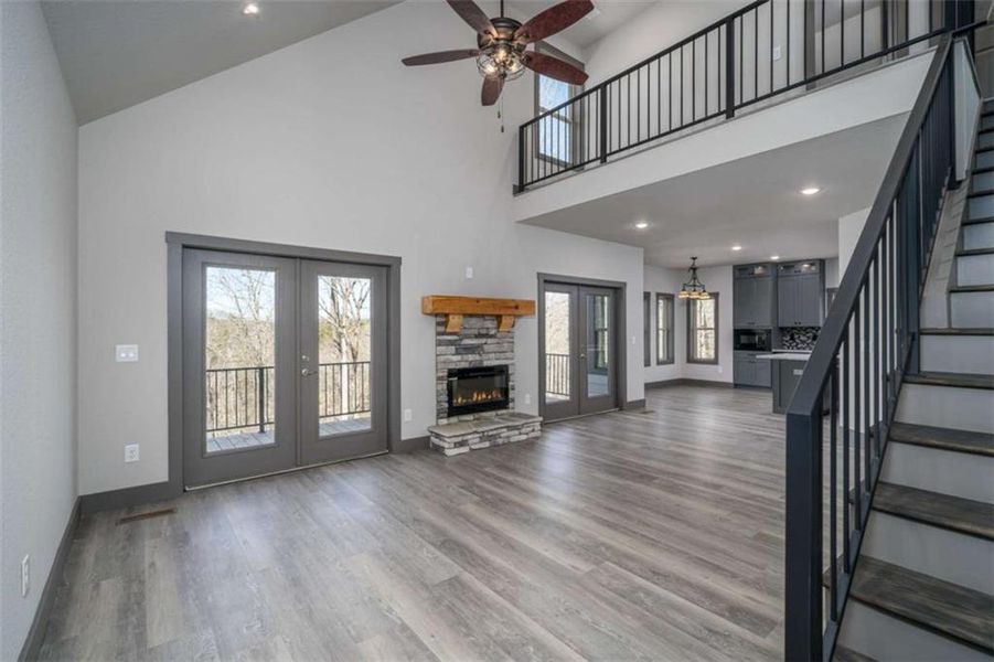 Spacious, unfurnished interior of a new home in , Talking Rock (Image 31).