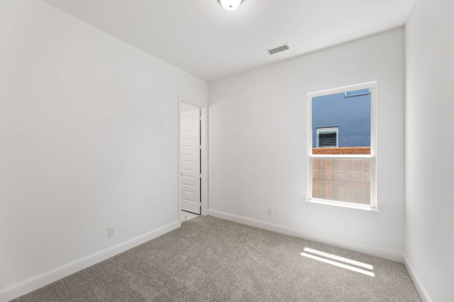Representative unfurnished interior of a home built from the Burnet by UnionMain Homes in Elevon, Lavon (Image 16). Representative unfurnished interior of a home built from the Burnet by UnionMain Homes in Elevon, Lavon (Image 16).