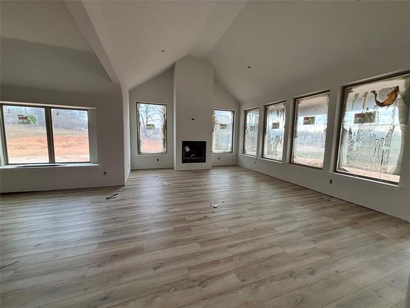 Spacious, unfurnished interior of a new home in , Boyd (Image 7).