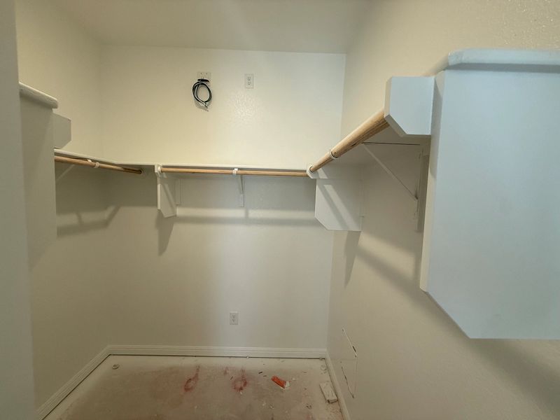 Primary Walk in Closet