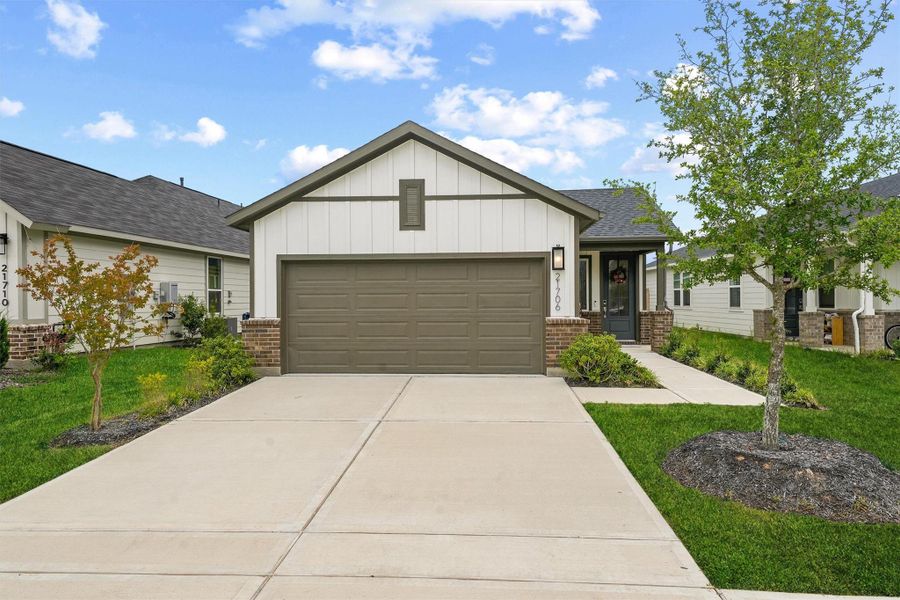 Image 23 of a home in Mason Woods 40s. Image 23 of a home in Mason Woods 40s.