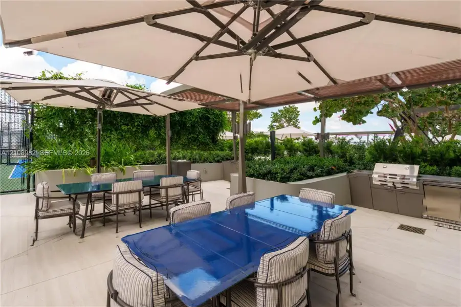 Community amenities in , Miami (Image 30).