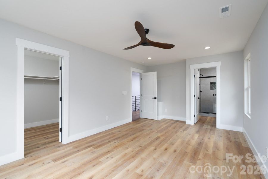 Spacious, unfurnished interior of a new home in , Kannapolis (Image 14).