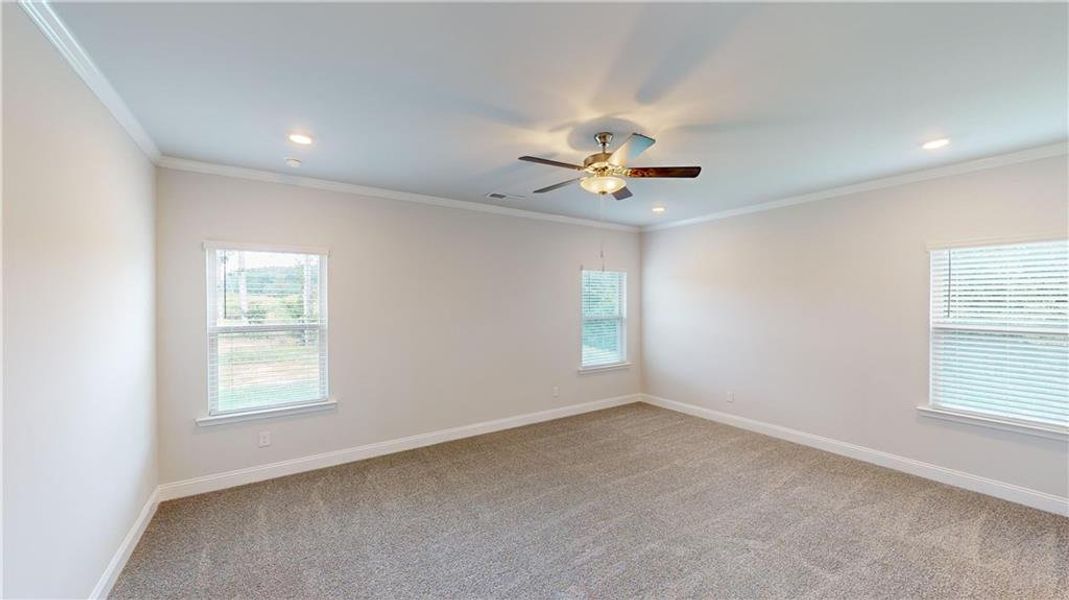 Spacious, unfurnished interior of a new home in , Griffin (Image 31).