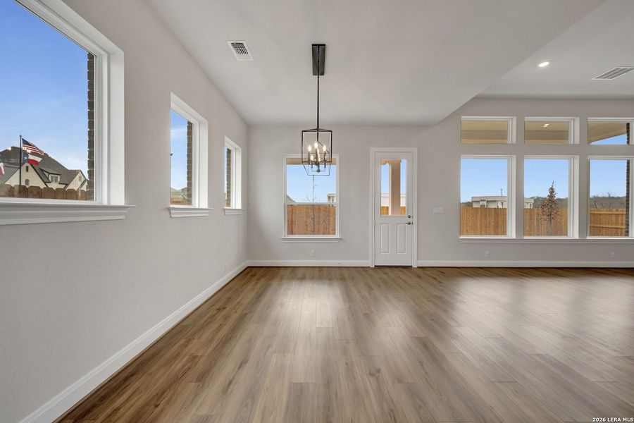 Spacious, unfurnished interior of a new home in Briggs Ranch – Signature Legacy Series, San Antonio (Image 16). Spacious, unfurnished interior of a new home in Briggs Ranch – Signature Legacy Series, San Antonio (Image 16).