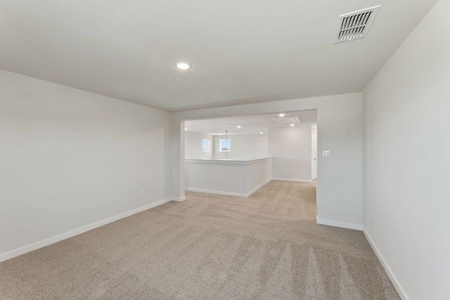 Representative unfurnished interior of a home built from the Poinseta by Hakes Brothers in Hickory Ridge, Elmendorf (Image 33). Representative unfurnished interior of a home built from the Poinseta by Hakes Brothers in Hickory Ridge, Elmendorf (Image 33).