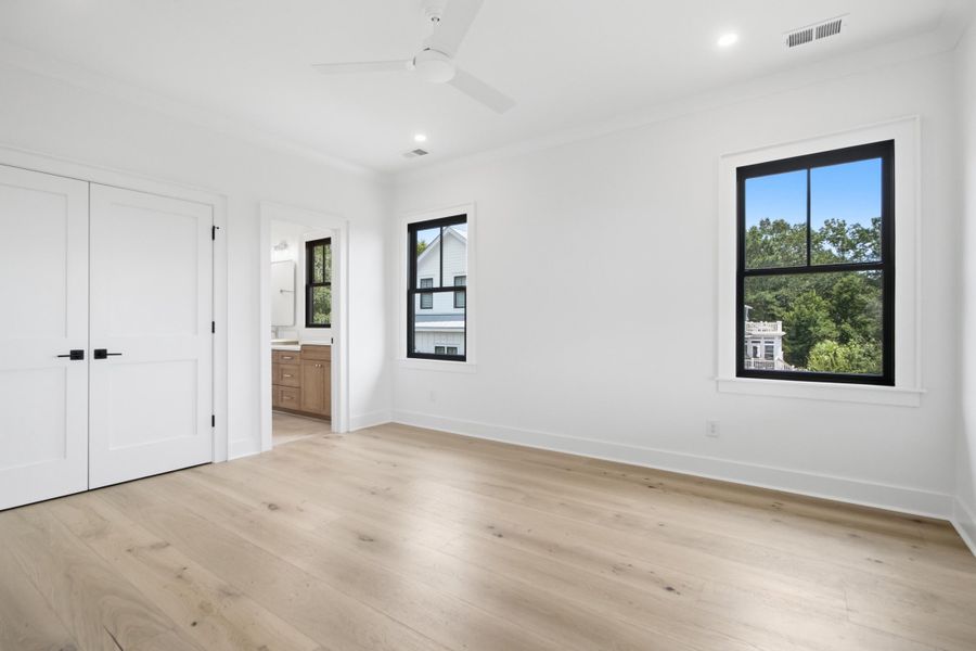 Spacious, unfurnished interior of a new home in , Awendaw (Image 26).