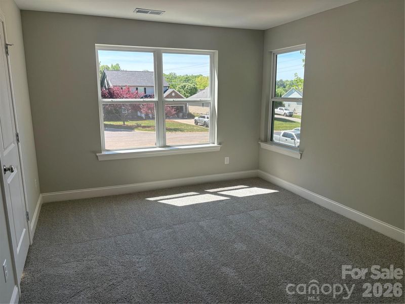 Spacious, unfurnished interior of a new home in , Gastonia (Image 15).