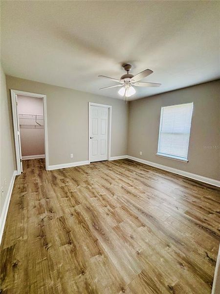 Spacious, unfurnished interior of a new home in , Bartow (Image 7).