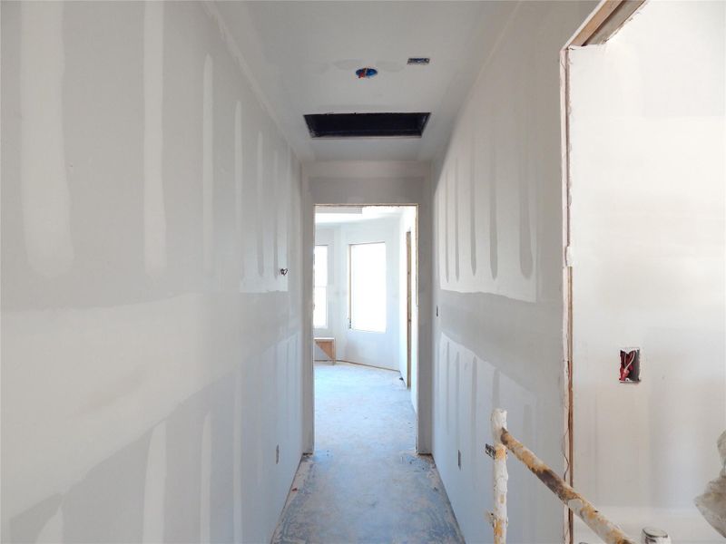 Hall to private primary room Hall to private primary room