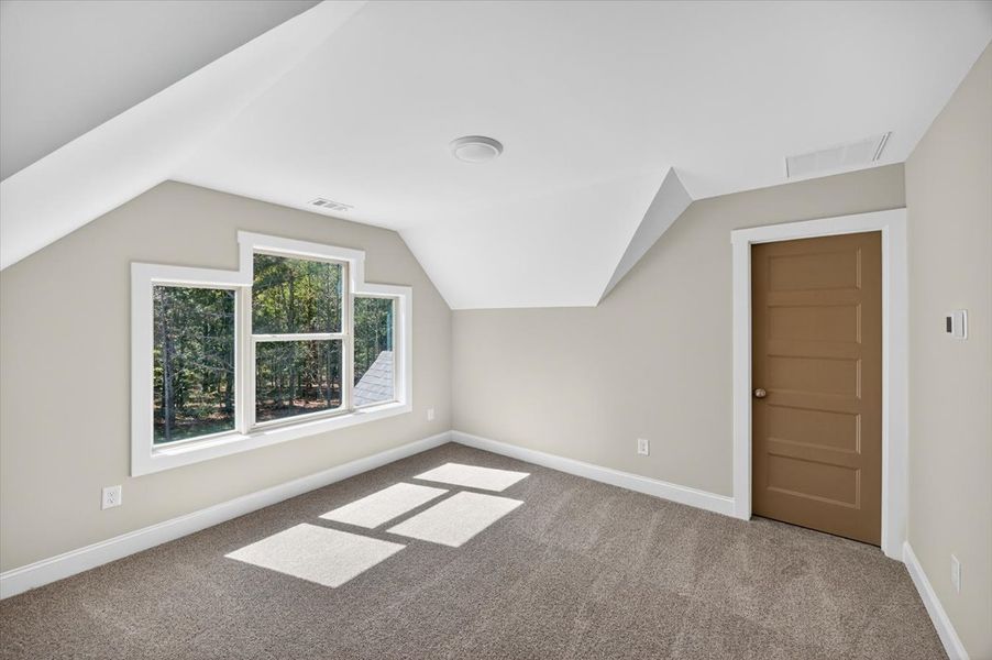 Spacious, unfurnished interior of a new home in White Oaks, The Rock (Image 36).