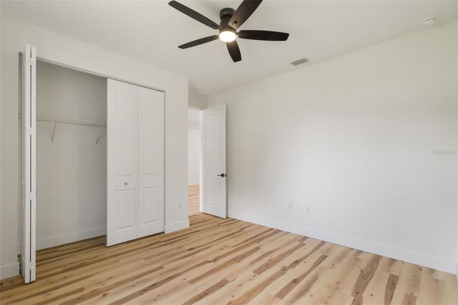 Spacious, unfurnished interior of a new home in , North Port (Image 34).