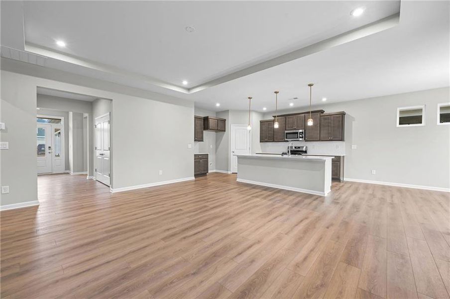 Spacious, unfurnished interior of a new home in Laurel Farms, Dallas (Image 33). Spacious, unfurnished interior of a new home in Laurel Farms, Dallas (Image 33).