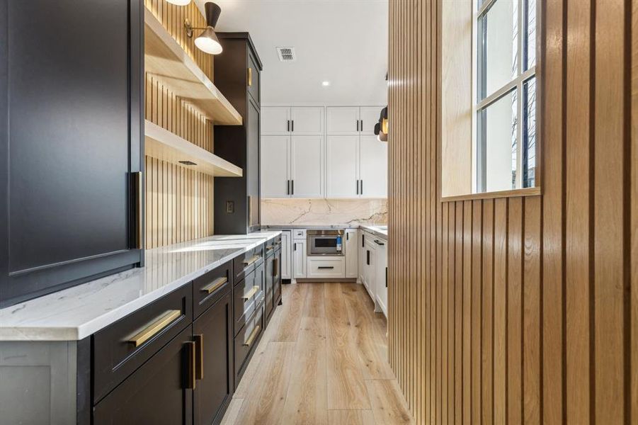 Upgraded for durability and easy clean up! Upgraded for durability and easy clean up!