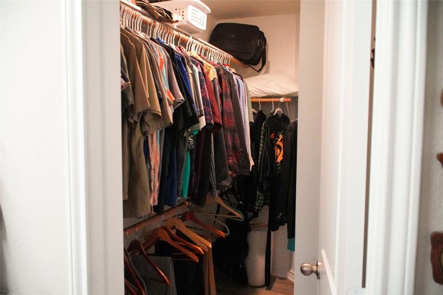 Master walk-in closet off Master Bath Master walk-in closet off Master Bath