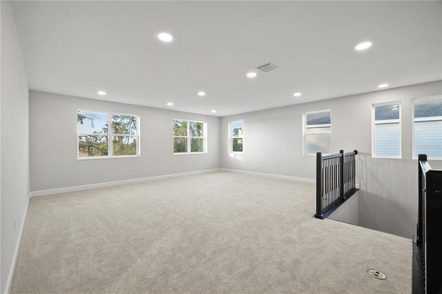 Spacious, unfurnished interior of a new home in , Winter Garden (Image 77). Spacious, unfurnished interior of a new home in , Winter Garden (Image 77).