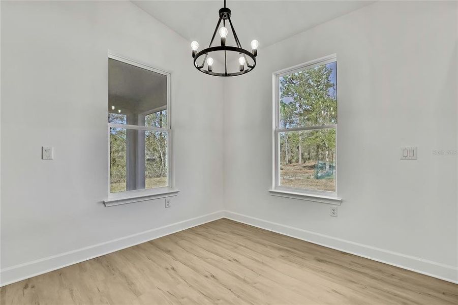 Spacious, unfurnished interior of a new home in , Weeki Wachee (Image 43).