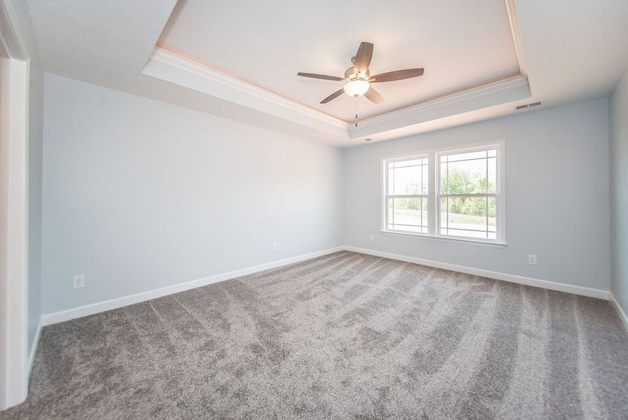 Representative unfurnished interior of a home built from the Franklin by Enchanted Homes in Guadalupe Heights, Seguin (Image 35).