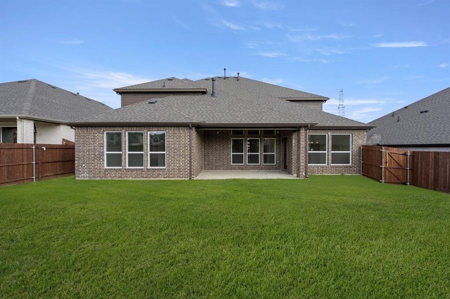 Exterior details and patio area of a home in High Country, Burleson (Image 23). Exterior details and patio area of a home in High Country, Burleson (Image 23).