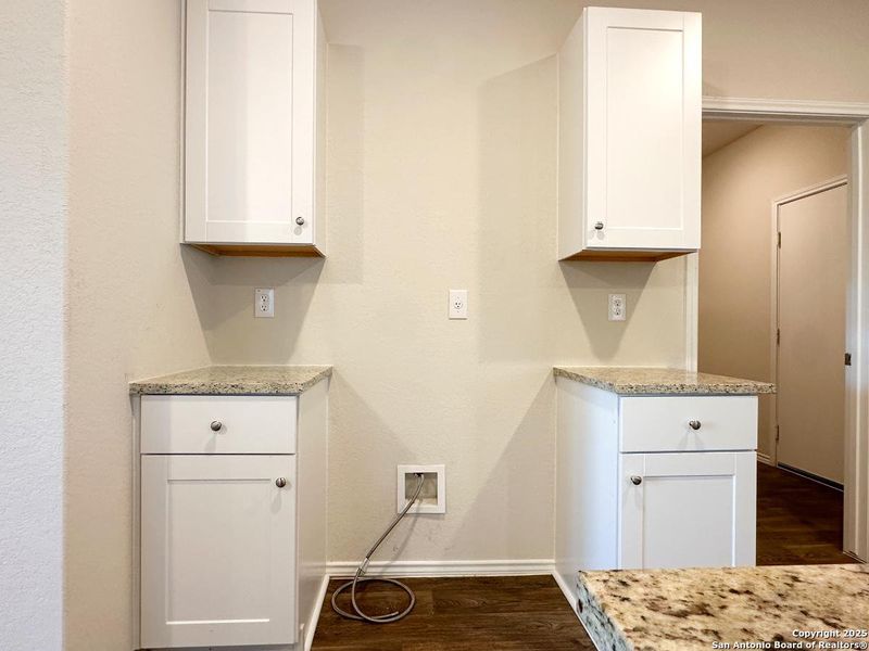 Furnished interior view inside a new home in Stoney Creek, San Antonio (Image 3). Furnished interior view inside a new home in Stoney Creek, San Antonio (Image 3).