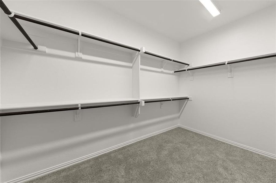 30 1627 Glacier  Closet