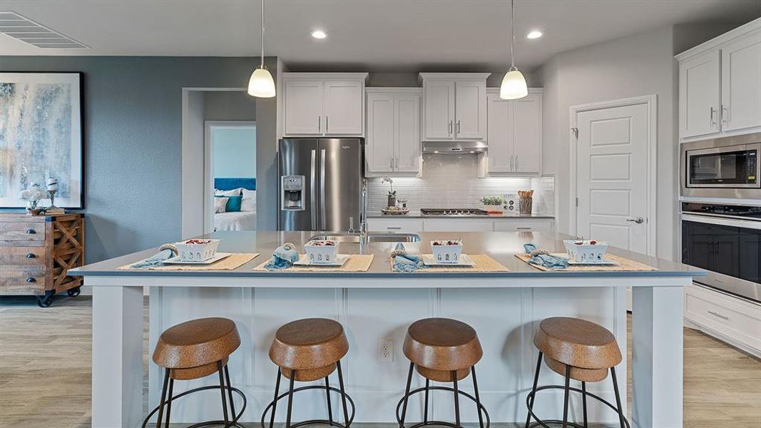 Furnished interior view inside a new home in Lakeview Pointe, Grand Prairie (Image 20).