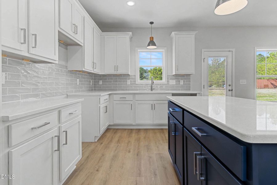 10-web-or-mls-05_IMG_9795RE (2)