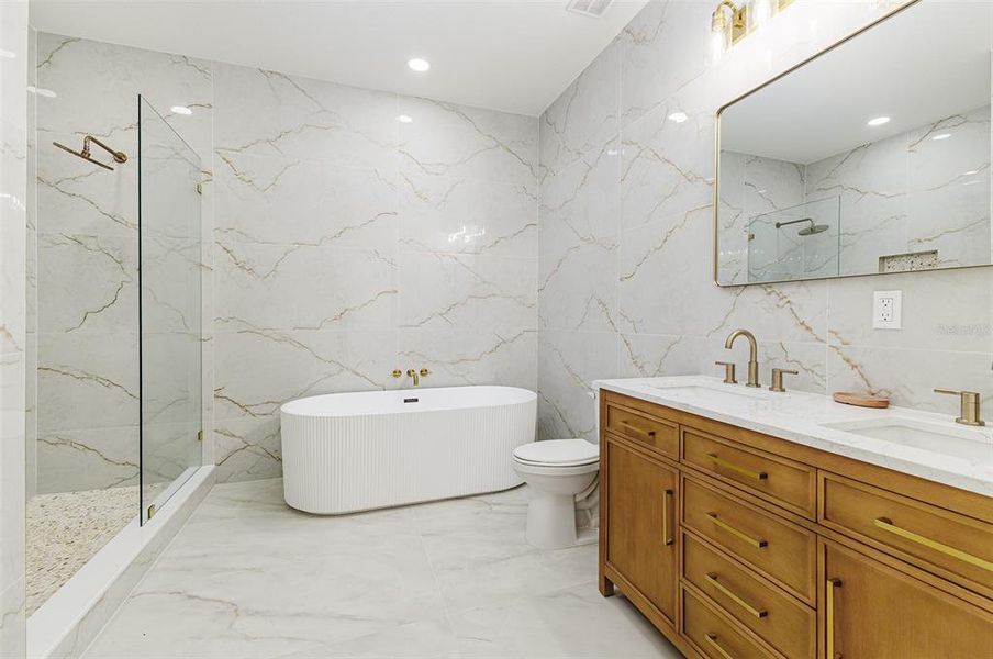 Furnished interior view inside a new home in , Tampa (Image 14).