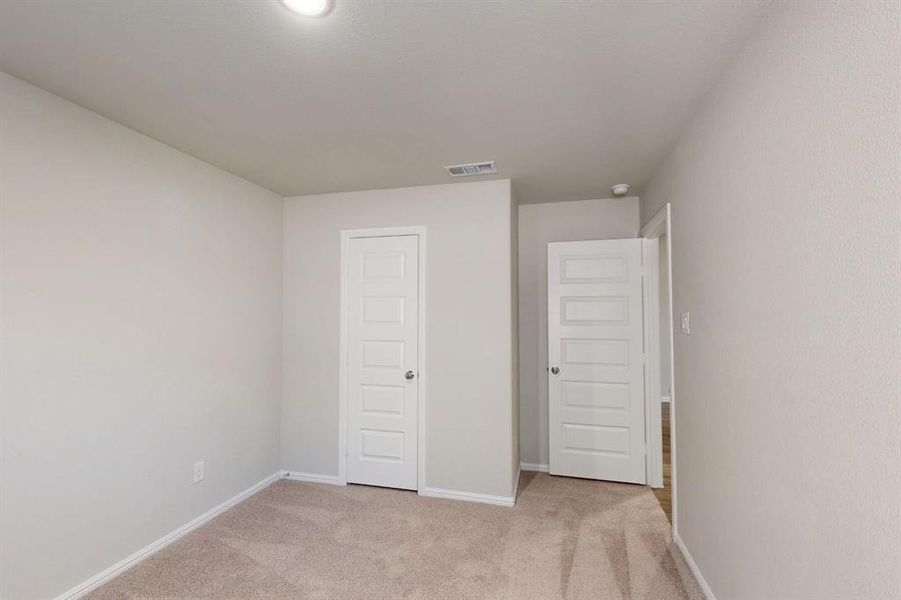 Spacious, unfurnished interior of a new home in Meadow Park, Denton (Image 15). Spacious, unfurnished interior of a new home in Meadow Park, Denton (Image 15).