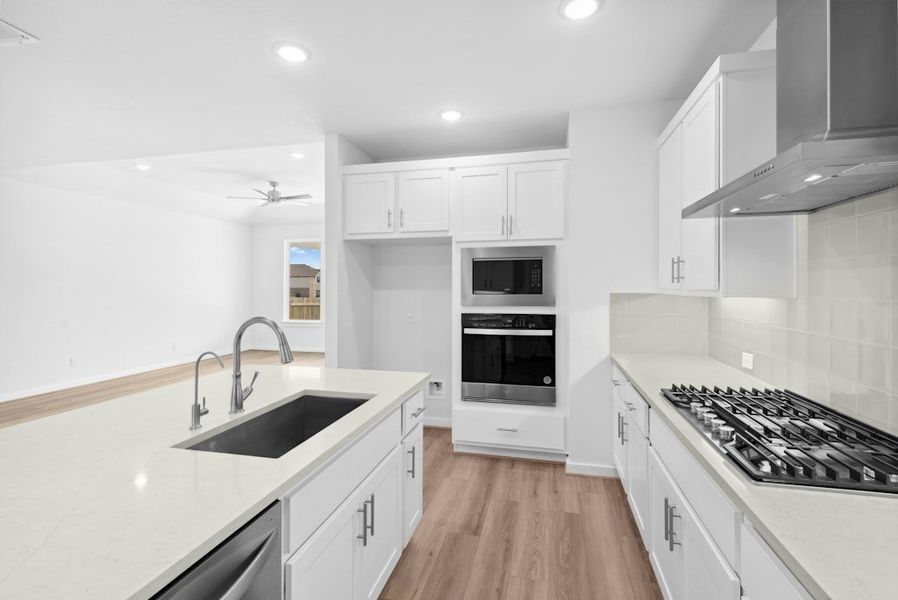 Furnished interior view inside a new home in Santa Rita Ranch, Liberty Hill (Image 7).