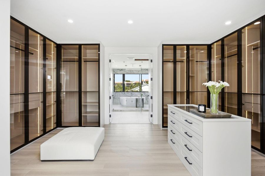 Furnished interior view inside a new home in , Boca Raton (Image 55). Furnished interior view inside a new home in , Boca Raton (Image 55).