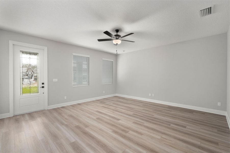 Spacious, unfurnished interior of a new home in Celebration Pointe, Fort Pierce (Image 13).