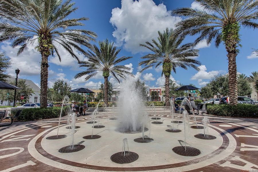 9 Tradition Square Fountain