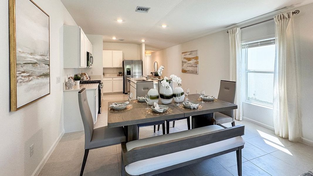 Florida CORE L002 Belmont Dining 1of3 F1