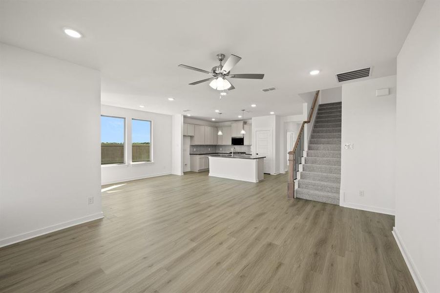 3122 Teasel- Living Room-1 3122 Teasel- Living Room-1