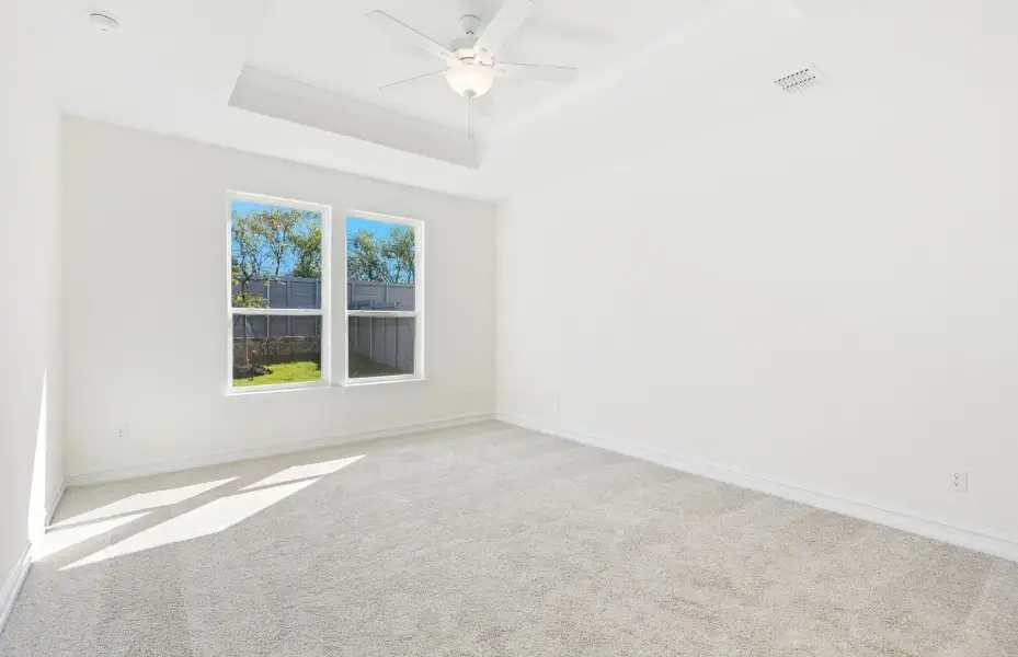 Spacious, unfurnished interior of a new home in Treeline, Justin (Image 10).