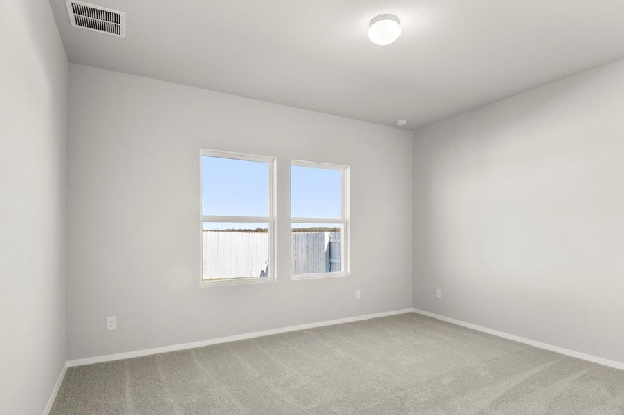 Spacious, unfurnished interior of a new home in Harvest Ridge, Elgin (Image 27).