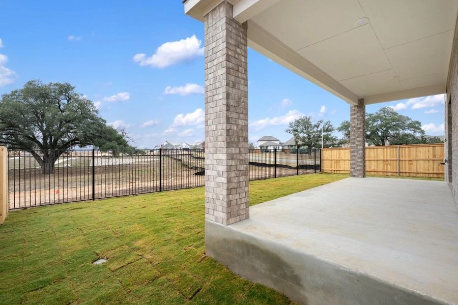 Exterior details and patio area of a home in Berry Creek Highlands, Georgetown (Image 28).