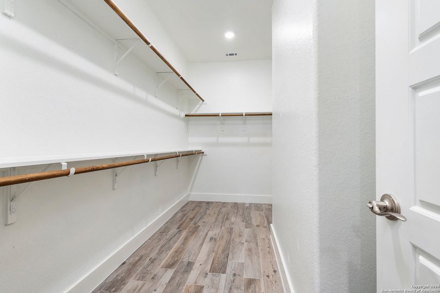 Spacious, unfurnished interior of a new home in , Canyon Lake (Image 16). Spacious, unfurnished interior of a new home in , Canyon Lake (Image 16).