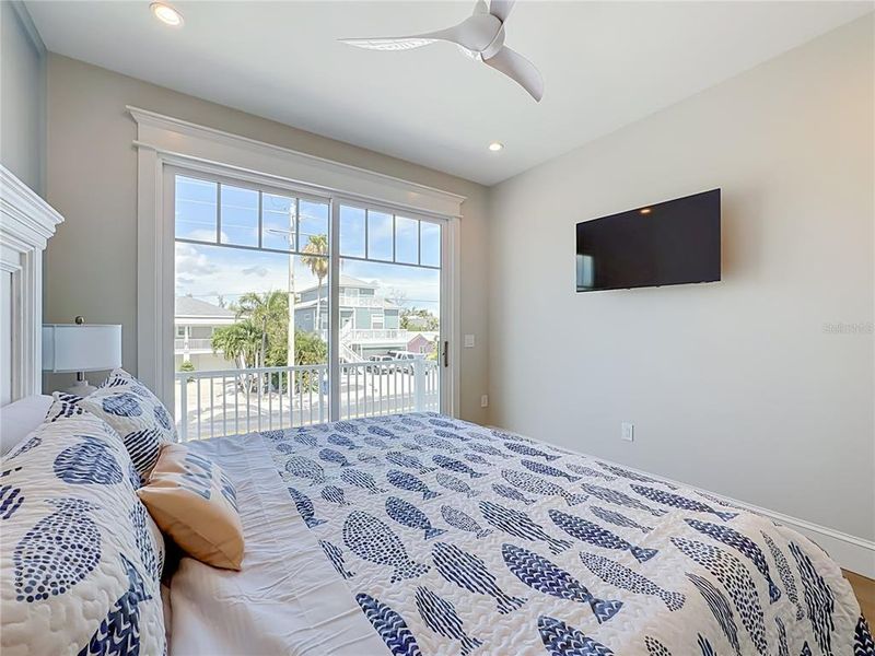 Furnished interior view inside a new home in , Bradenton Beach (Image 46).