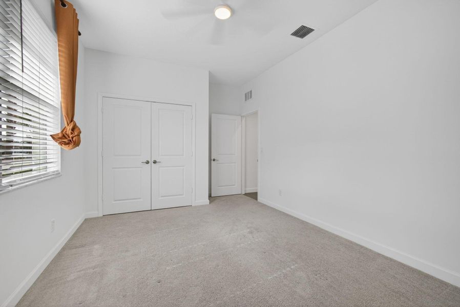 Spacious, unfurnished interior of a new home in , Loxahatchee (Image 17).