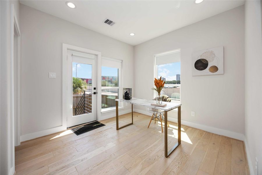 Furnished interior view inside a new home in , Houston (Image 18). Furnished interior view inside a new home in , Houston (Image 18).
