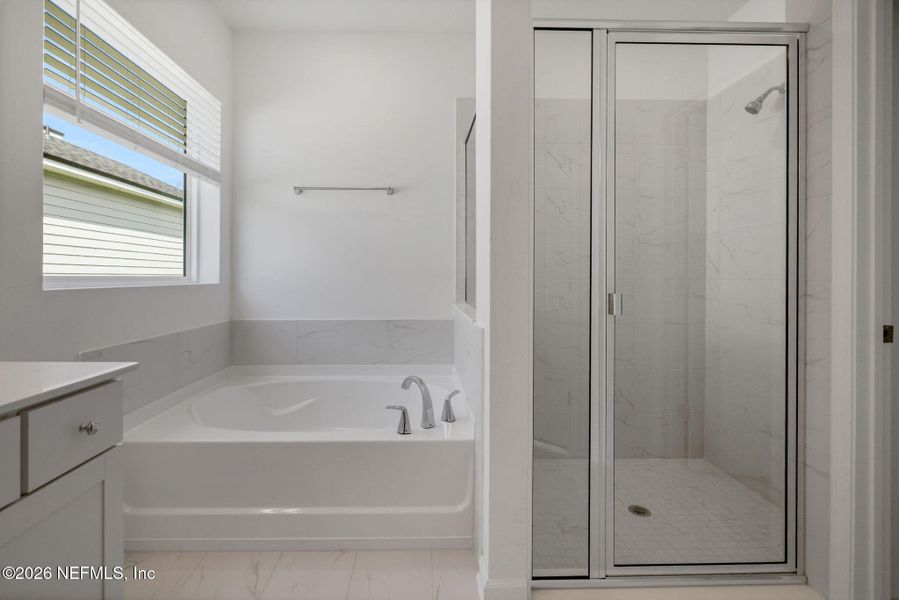 Furnished interior view inside a new home in Jennings Farm, Middleburg (Image 12).