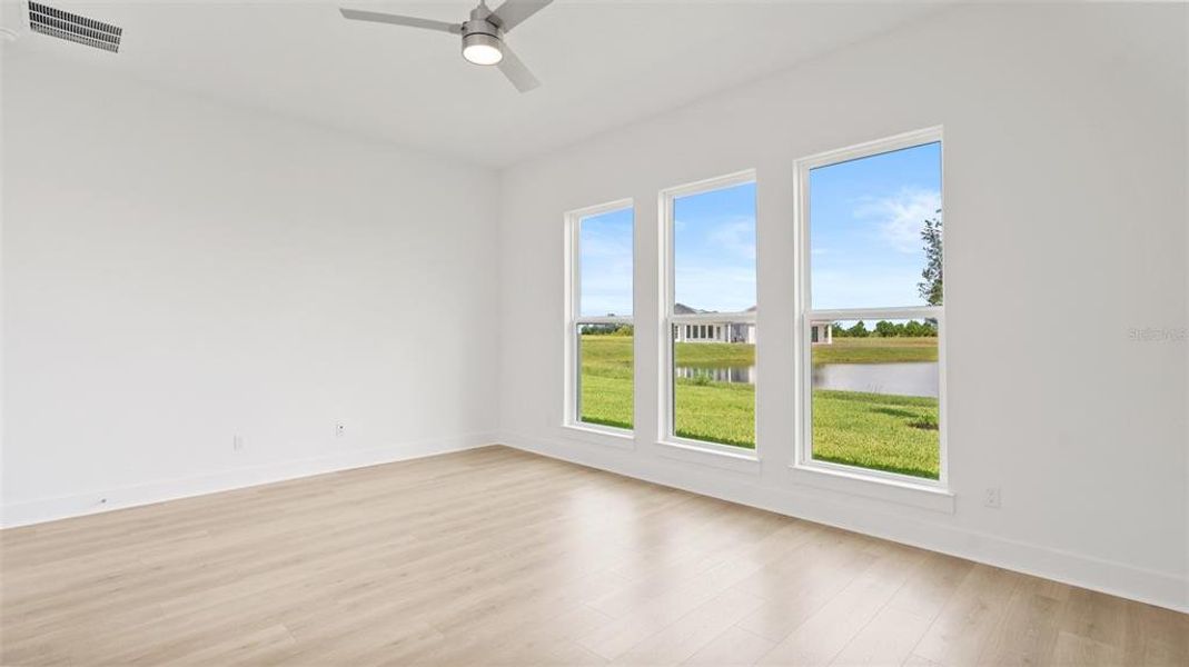 Spacious, unfurnished interior of a new home in Magnolia Bay 50', Nokomis (Image 9). Spacious, unfurnished interior of a new home in Magnolia Bay 50', Nokomis (Image 9).