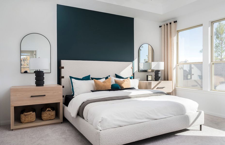 Representative furnished interior of a home built from the Kerrville by Pulte Homes in Ryehill, Sugar Land (Image 7).