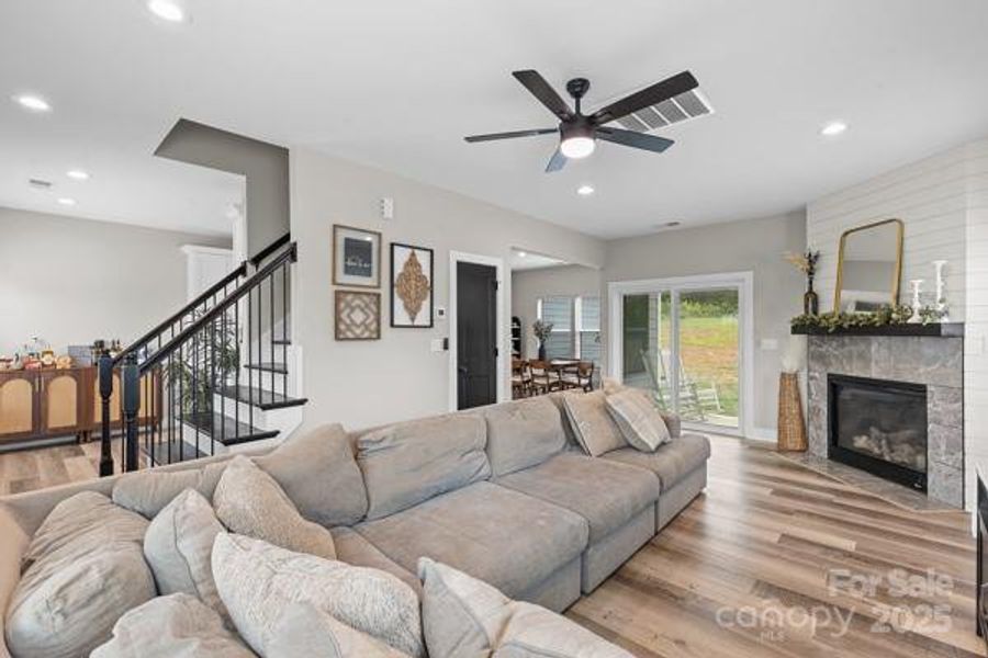 Furnished interior view inside a new home in , Shelby (Image 4).